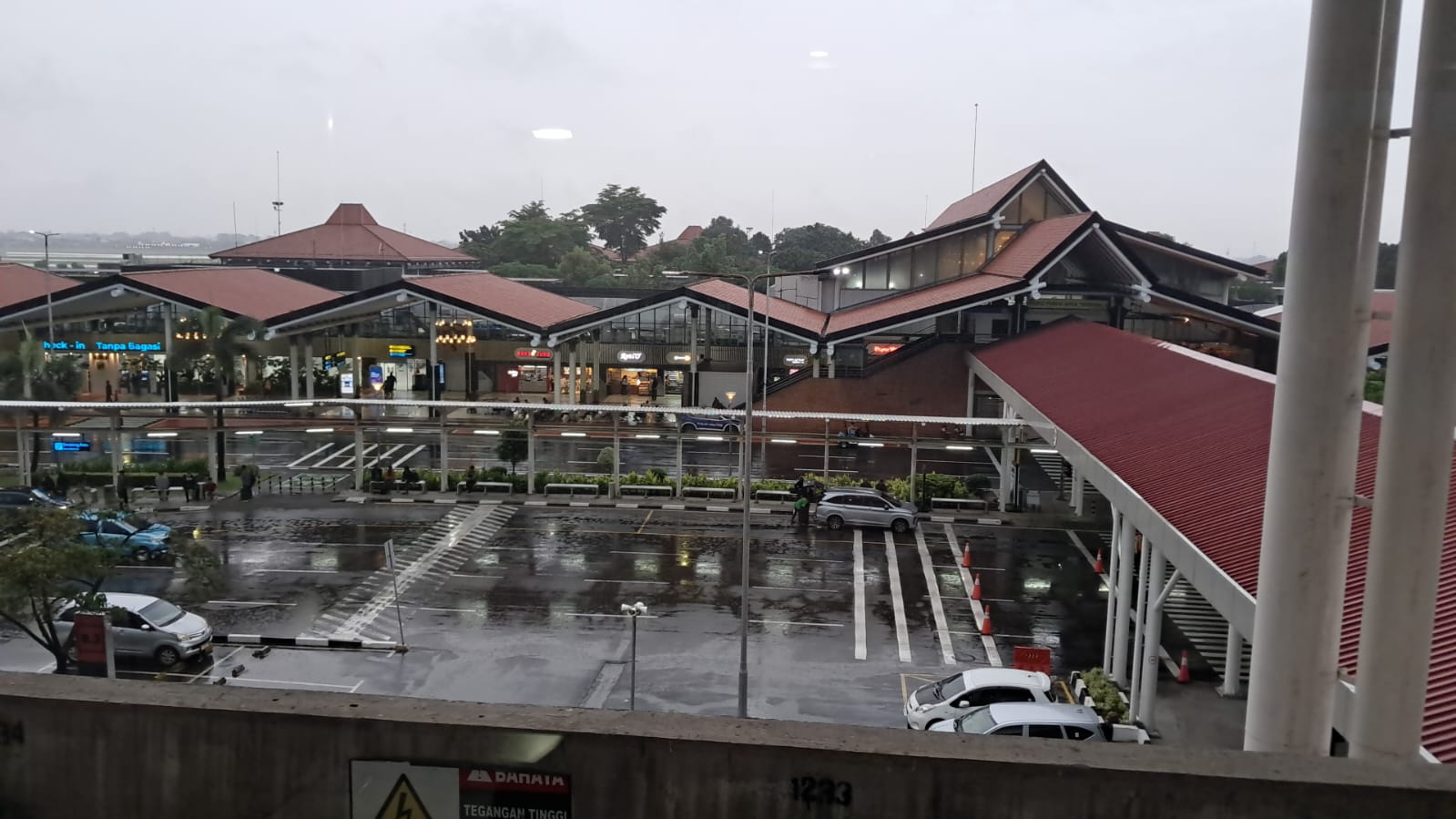 Catatan dari Bandara